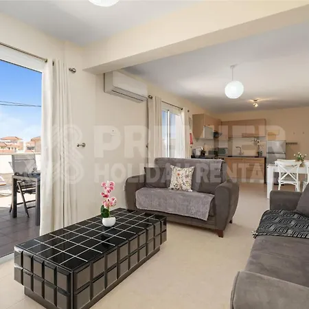2br With Pools - Maketta By Premier * Paralimni