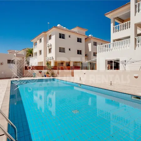 2br With Pools - Maketta By Premier
