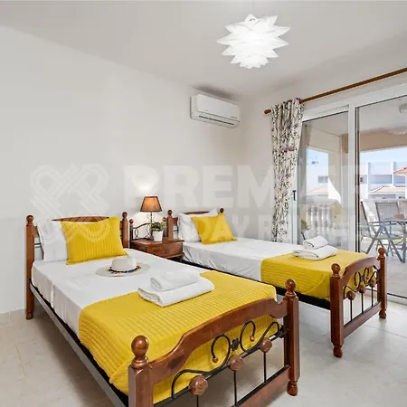 2br With Pools - Maketta By Premier *