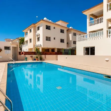 2br With Pools - Maketta By Premier דירה *